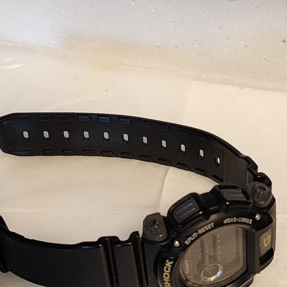 Casio G Shock Black and gold good to great shape - Picture 7 of 11